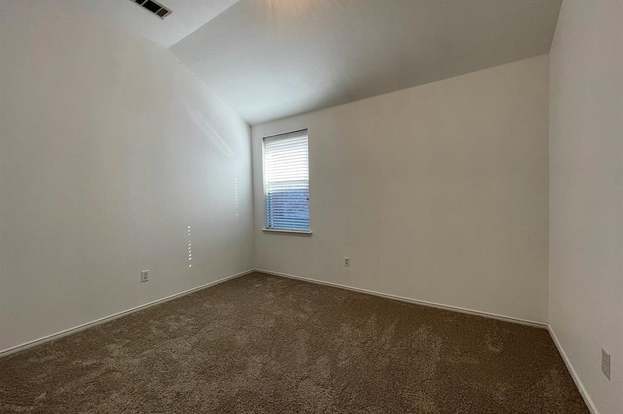 Building Photo - 5112 Bald Cypress Ln
