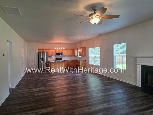 Building Photo - 202 Summer Gate Ln