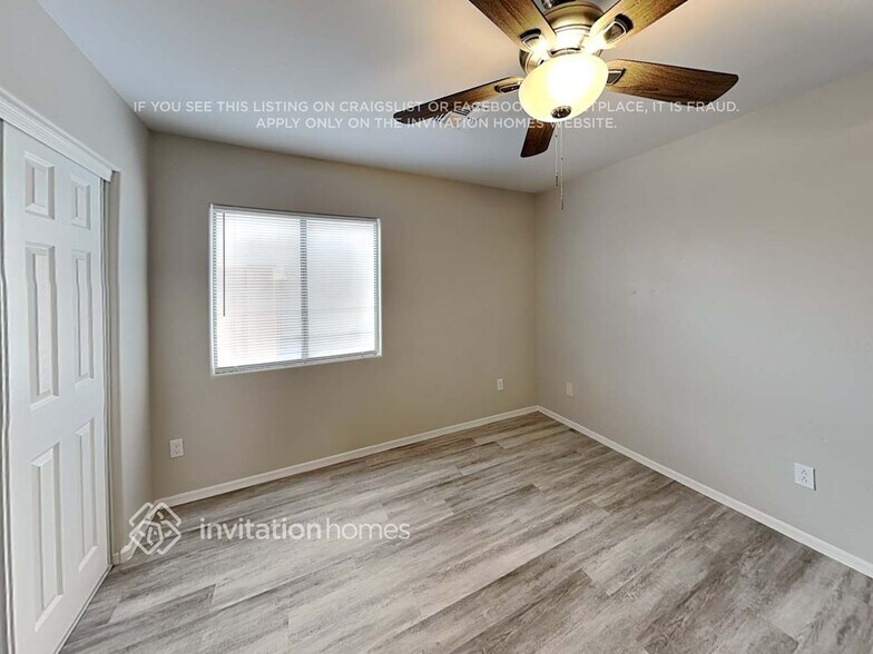 Building Photo - 1532 W Burgess Ln