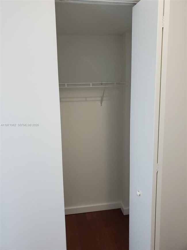 Building Photo - 2200 NE 4th Ave