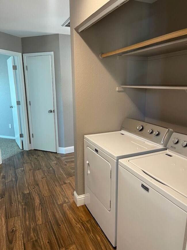 Building Photo - Beautiful Home with Stunning Renovations a...