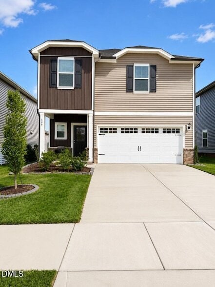 Building Photo - 609 Red River Dr