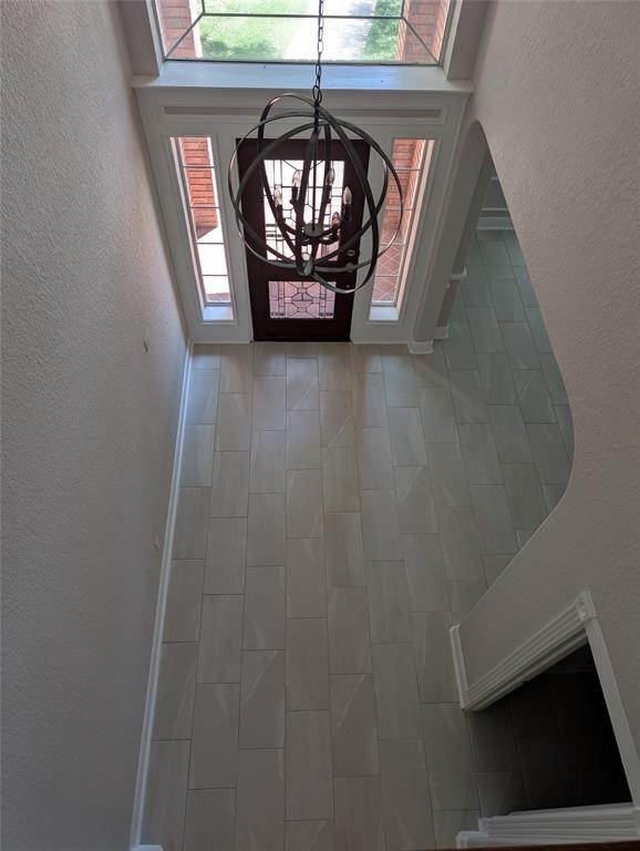 Building Photo - 3323 Scenic Elm St