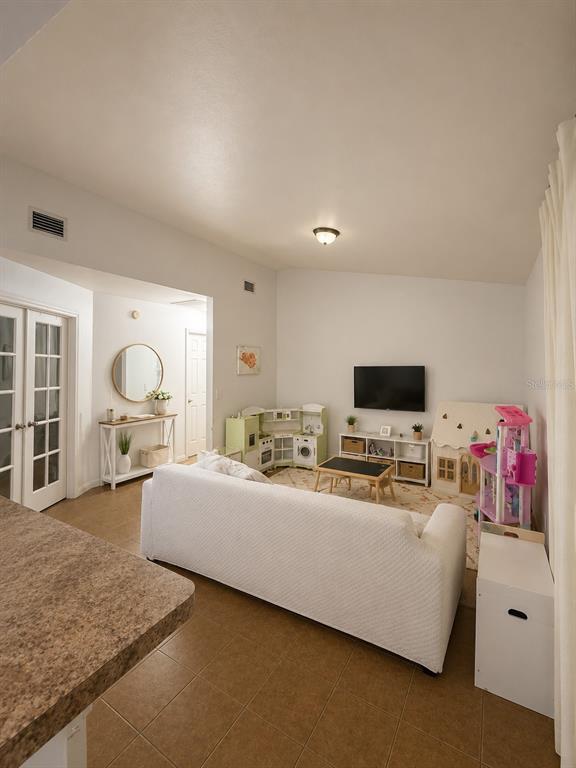 Building Photo - 2113 N Normandy Blvd