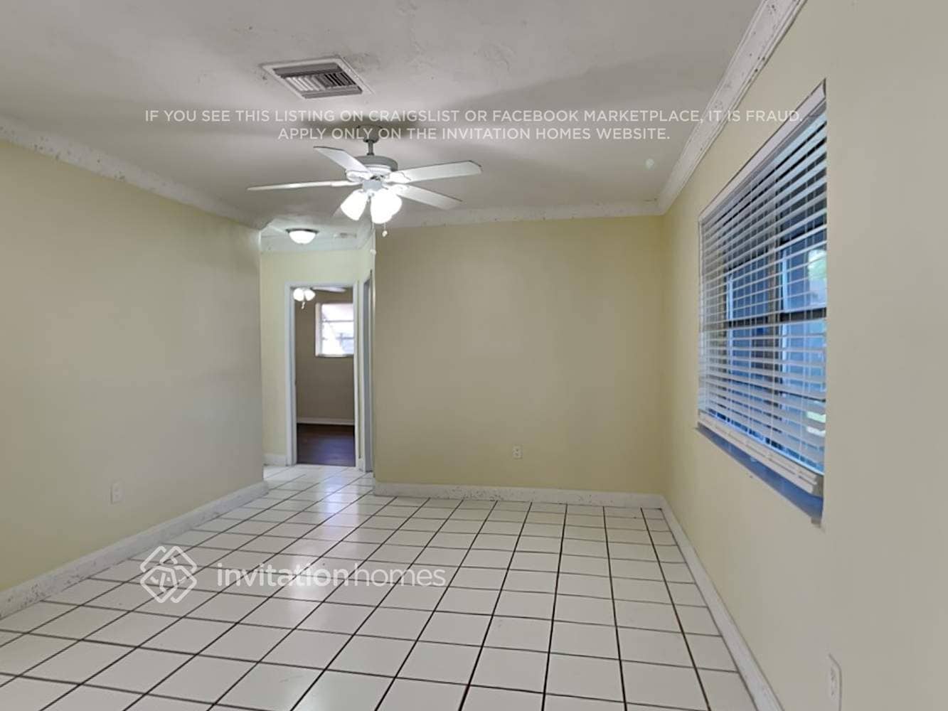 Building Photo - 3211 SW 64th Terrace