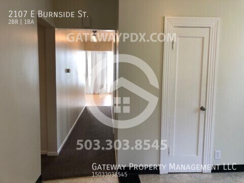 Building Photo - 2107 E Burnside St.