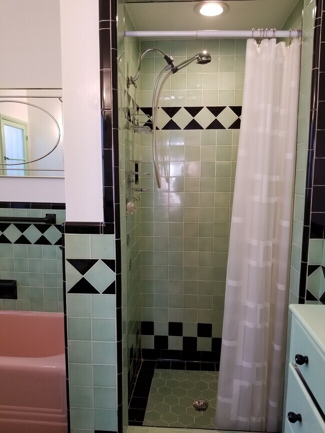 Bathroom - 1324 S Cloverdale Ave