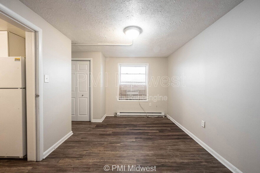 Building Photo - 7046 US-36