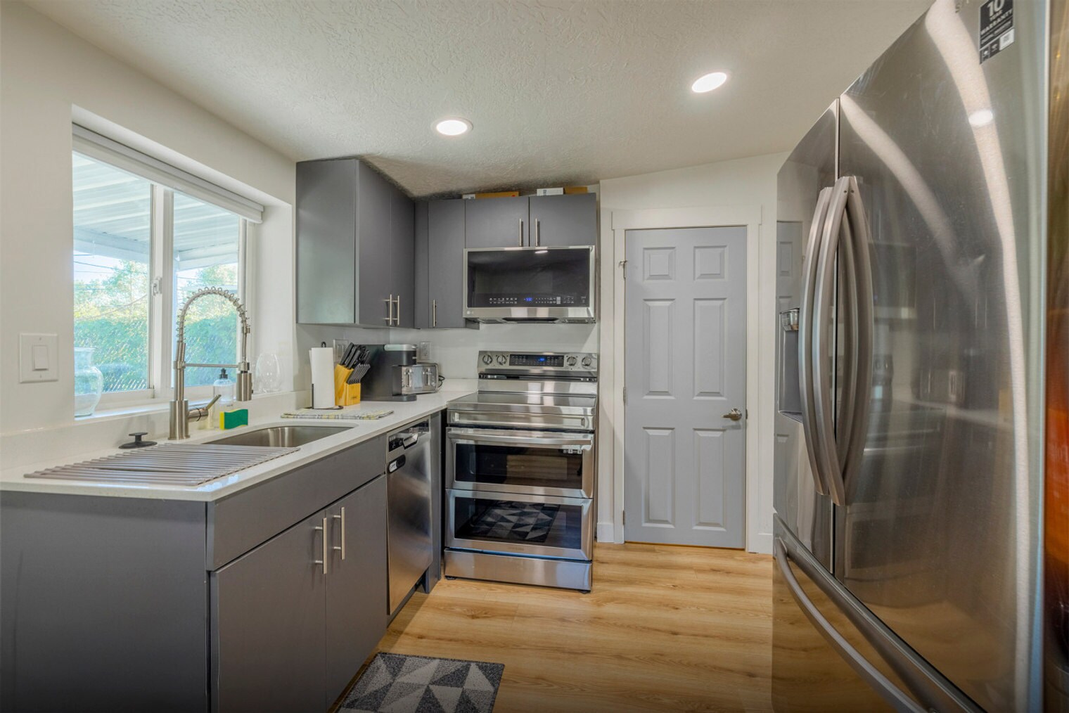 Building Photo - 1219 W 500 S