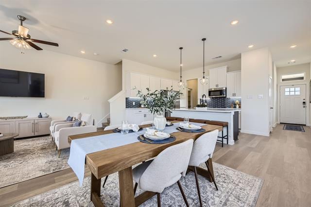 Building Photo - 201 Lily Pad Dr