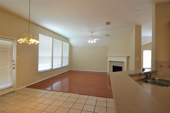 Building Photo - 6011 Stevens Creek Ct