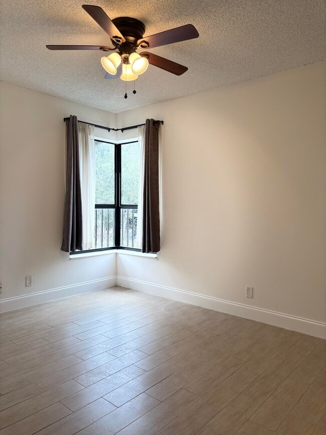 Building Photo - 3529 NW 35th St