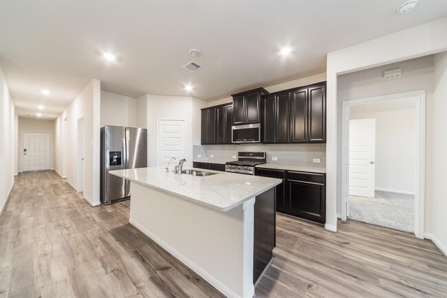 Building Photo - 7035 Toluca Dr