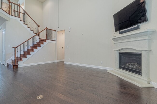 Building Photo - Charming 4-Bedroom Home in Prime North Central Location!