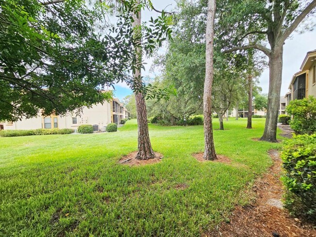 Building Photo - 7838 Sugar Bend Dr