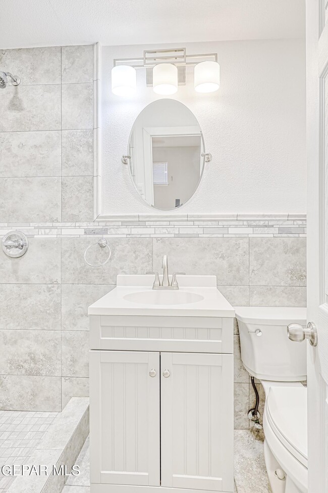 Building Photo - 6200 Palo Alto Ave