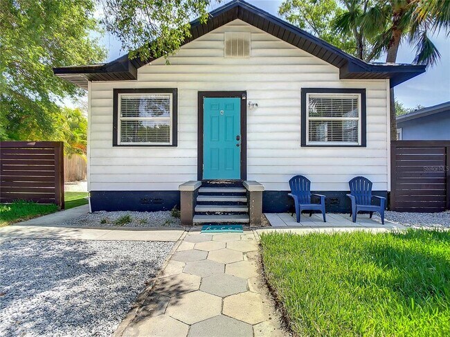 Primary Photo - 2121 Dr M.L.K. Jr St N