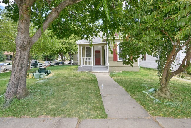 Building Photo - 103 St John St