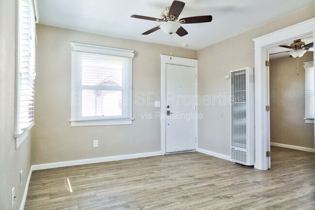 Building Photo - 290 2nd Ave