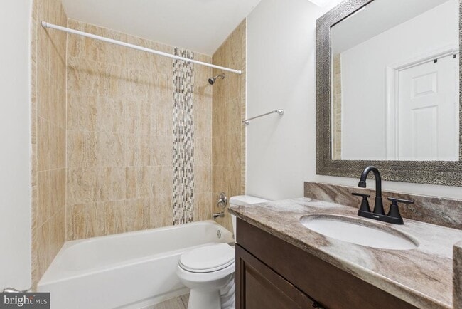 Building Photo - 10111 Tulip Tree Dr