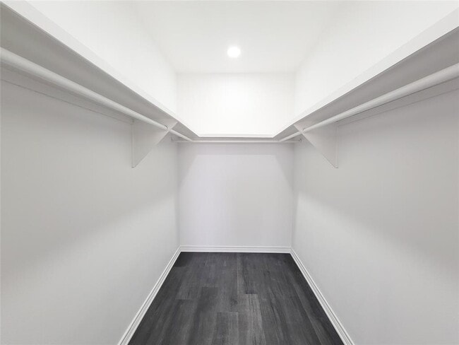 Building Photo - 2731 Rd 5724