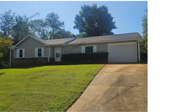 Building Photo - "3-Bed, 2-Bath Gem in Greenville – Spacious 1,532 Sq Ft Home on Wilma Drive!"