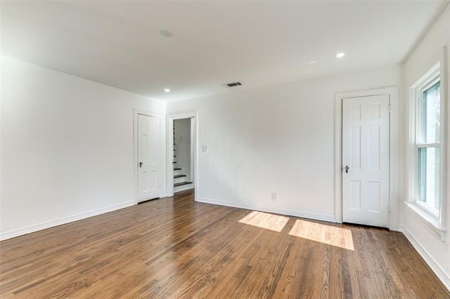 Building Photo - 5117 Maple Springs Blvd