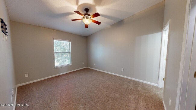 Building Photo - 7063 Deer Lodge Cir