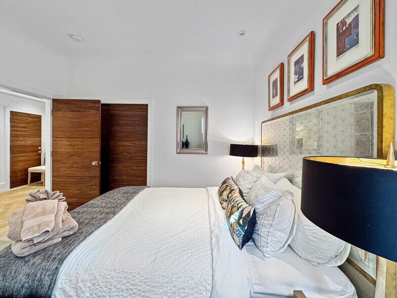 Building Photo - 4639 18th St