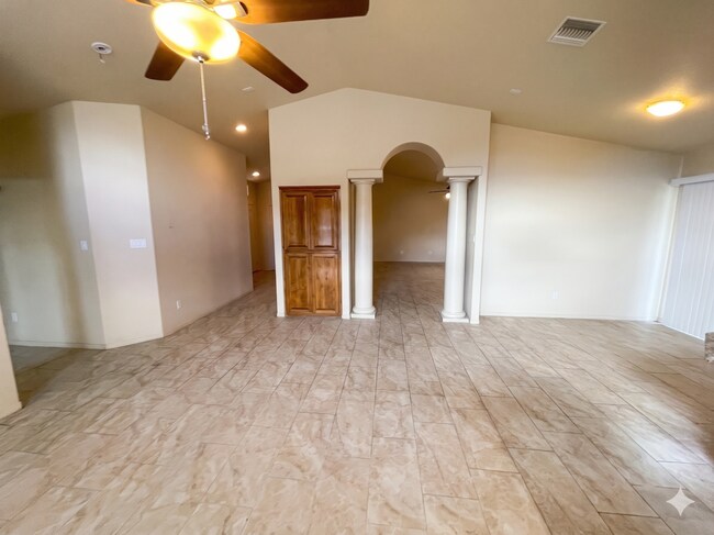 Building Photo - 2181 S 37th Ave