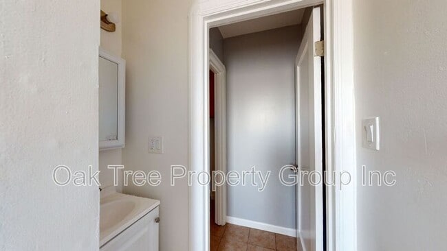 Building Photo - 2646 64th Ave