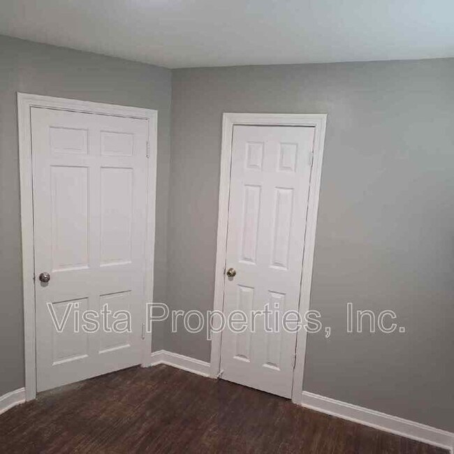Building Photo - 1021 W Indian Trail