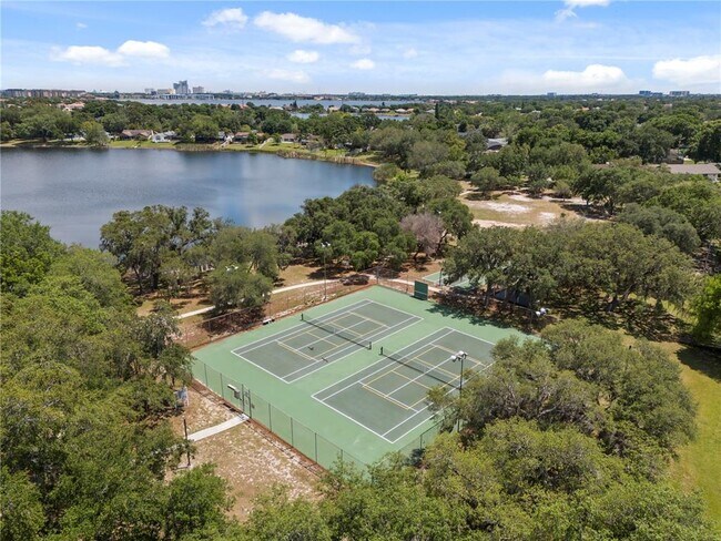 Building Photo - 8007 Cote Ct