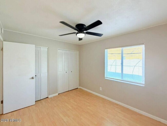 Building Photo - 3033 W Caribbean Ln