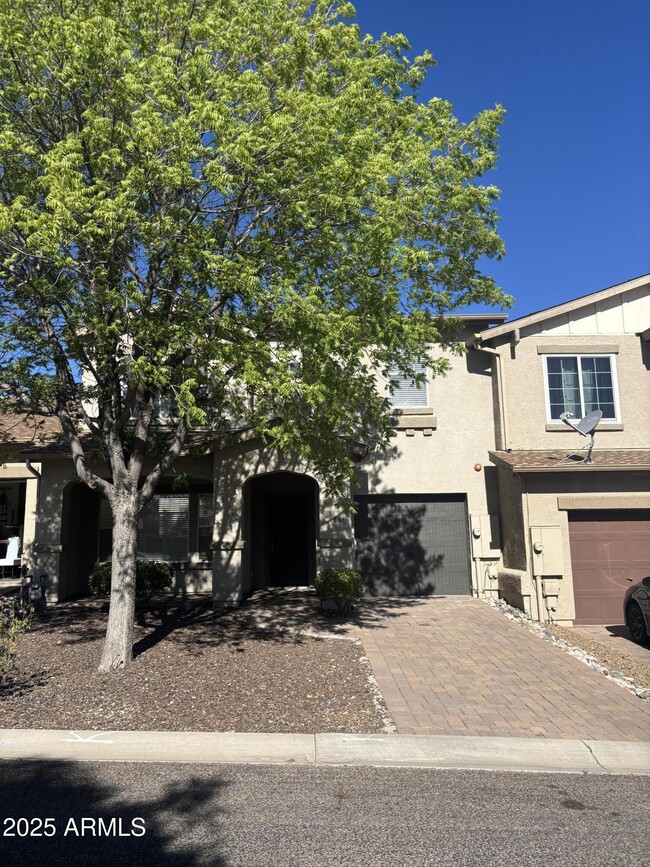 Primary Photo - 864 Tiablanca Rd