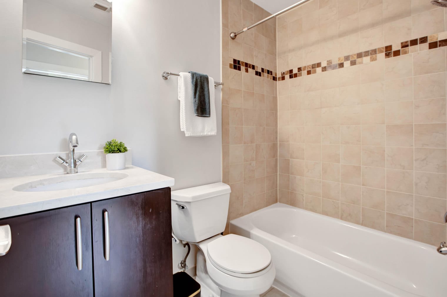 Building Photo - 1832 18th St NW