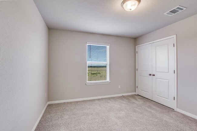 Building Photo - 212 Prairie Song Ln