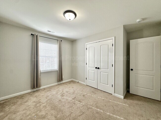 Building Photo - 3121 Deans Ct