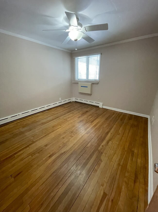 Main level bedroom 2. - 1231 Raymond Ave