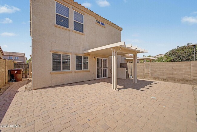 Building Photo - 8748 W Wood Dr