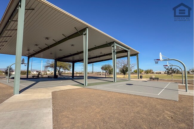Building Photo - 4Bed + OFFICE + LOFT in Peoria! Ready for Immediate Move-In! -- FULLY REMODELED!