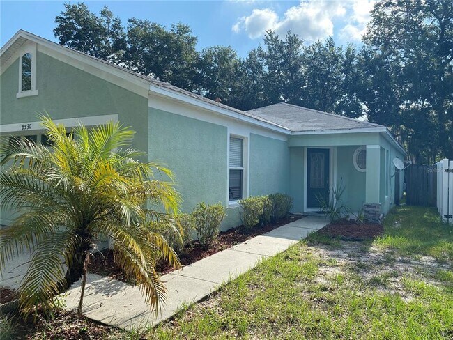 Building Photo - 8530 Quarter Horse Dr
