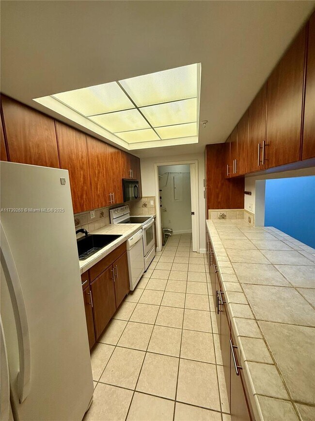 Building Photo - 9755 NW 52nd St