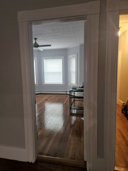 Building Photo - 175 Abbott St