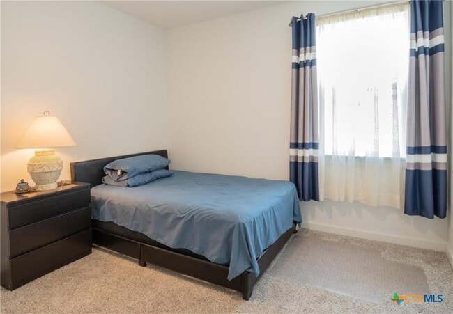 Building Photo - 14020 Neskar Dr