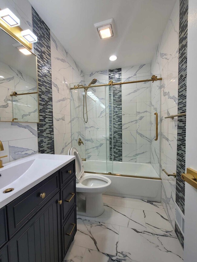 Building Photo - 3 Covington Ct