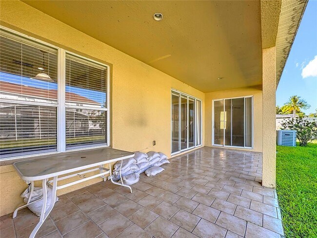 Building Photo - 9551 Bennington Chase Dr