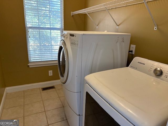 Building Photo - 128 Russell Dr