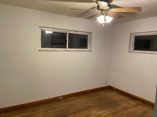 Building Photo - 660 Fairhaven Dr