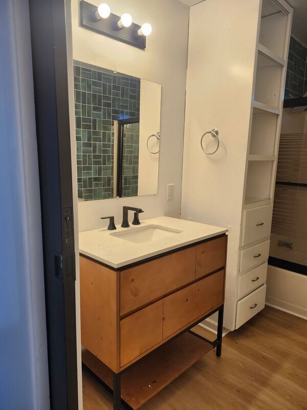 Building Photo - 1309 S Ralston Ave